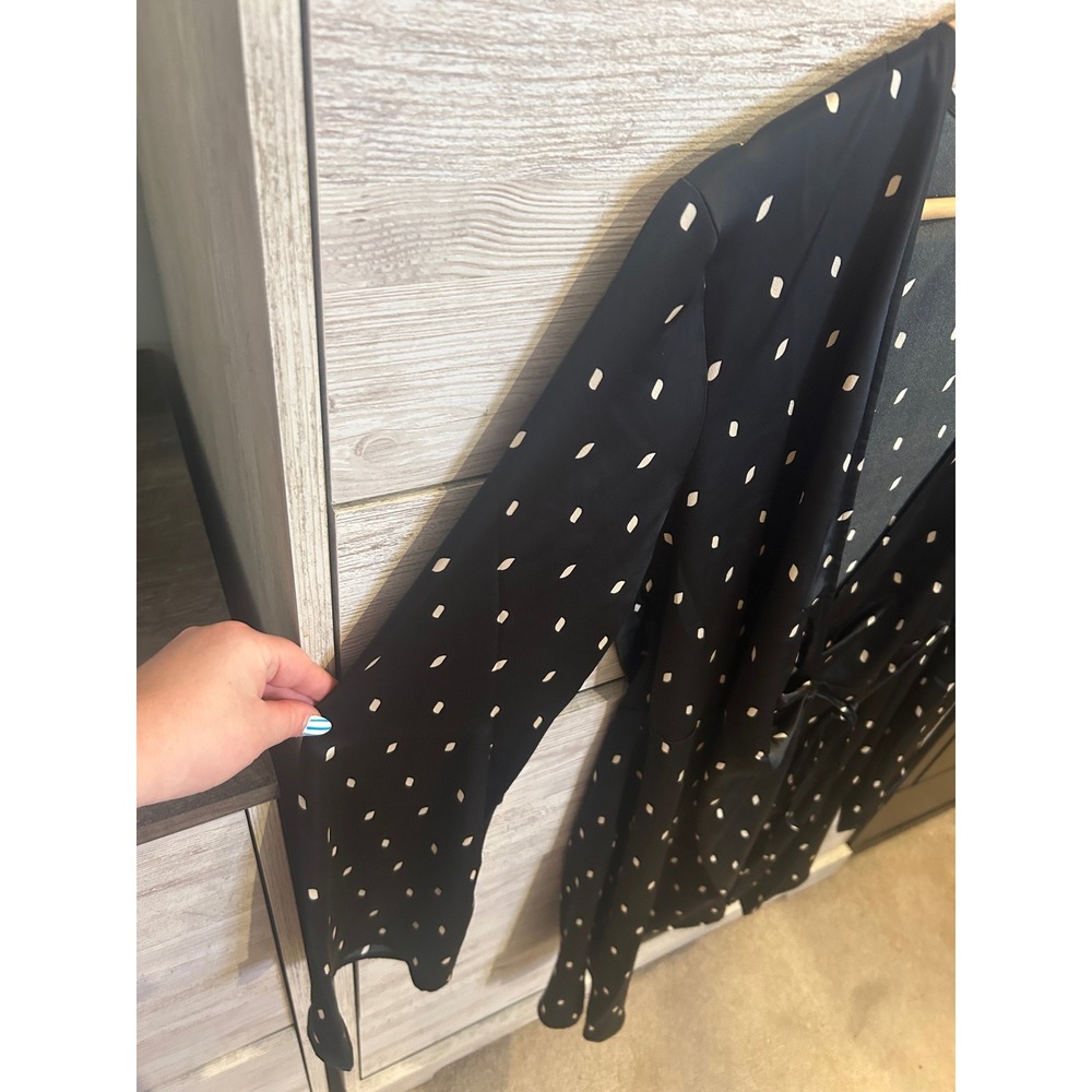 HM Black Satin Wrap Mini Dress White Dash Print Bell Sleeve V-Neck Size Medium - Picture 4 of 6